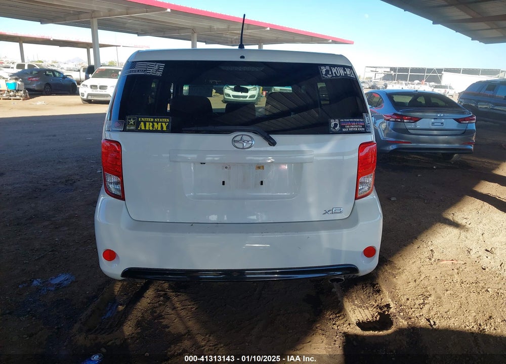 2015 SCION XB VIN: JTLZE4FE4FJ079084