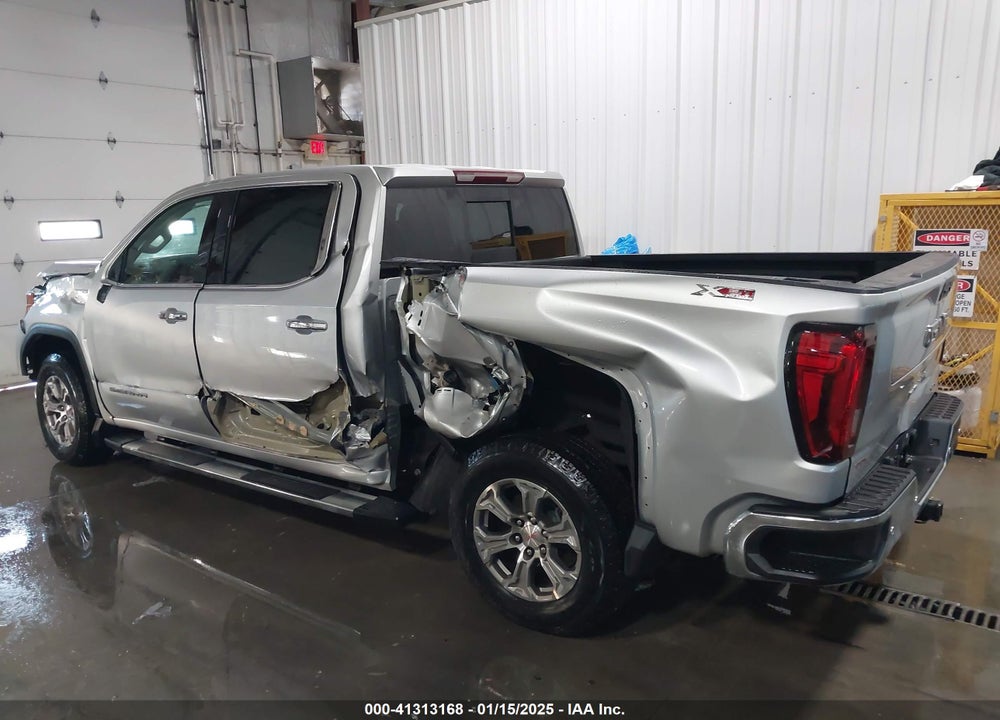 2022 GMC SIERRA 1500 LIMITED 4WD SHORT BOX SLT VIN: 3GTU9DED9NG214448