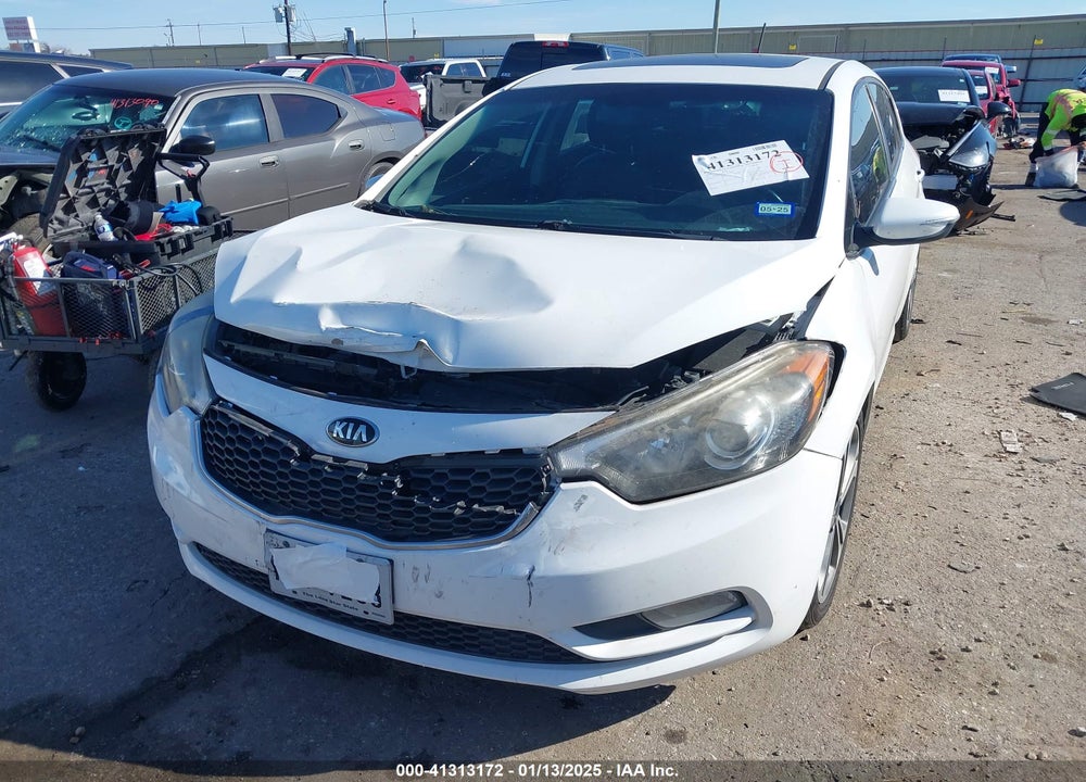 2016 KIA FORTE VIN: KNAFX5A84G5527704