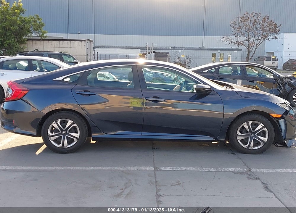 2017 HONDA CIVIC VIN: 2HGFC2F57HH572711