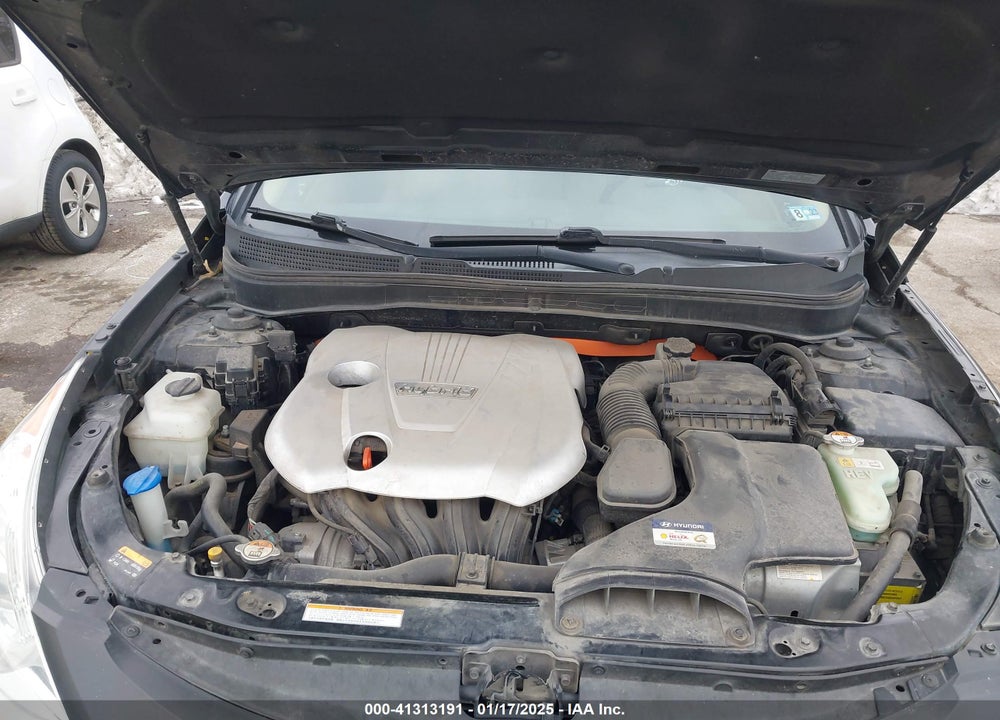 2014 HYUNDAI SONATA VIN: KMHEC4A47EA105492