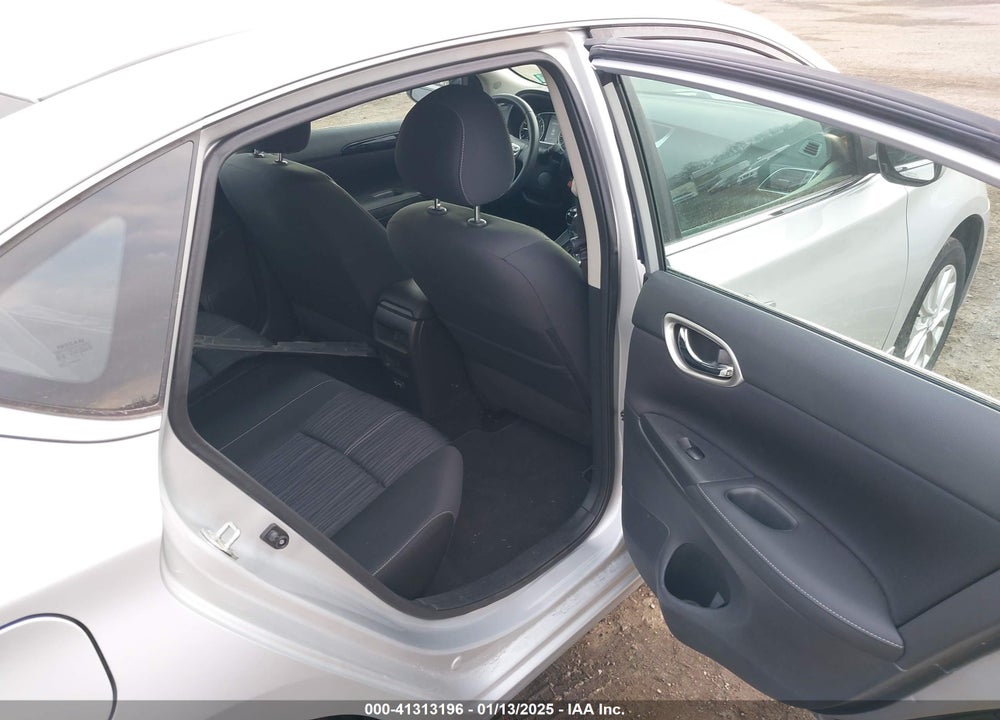 2018 NISSAN SENTRA SV VIN: 3N1AB7AP5JY275909