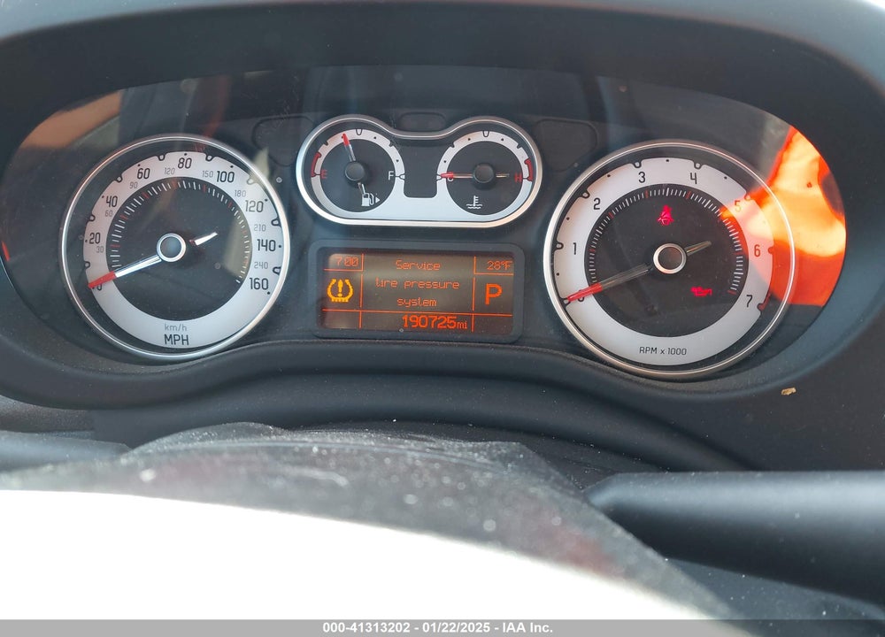 2014 FIAT 500L VIN: ZFBCFADH4EZ017858