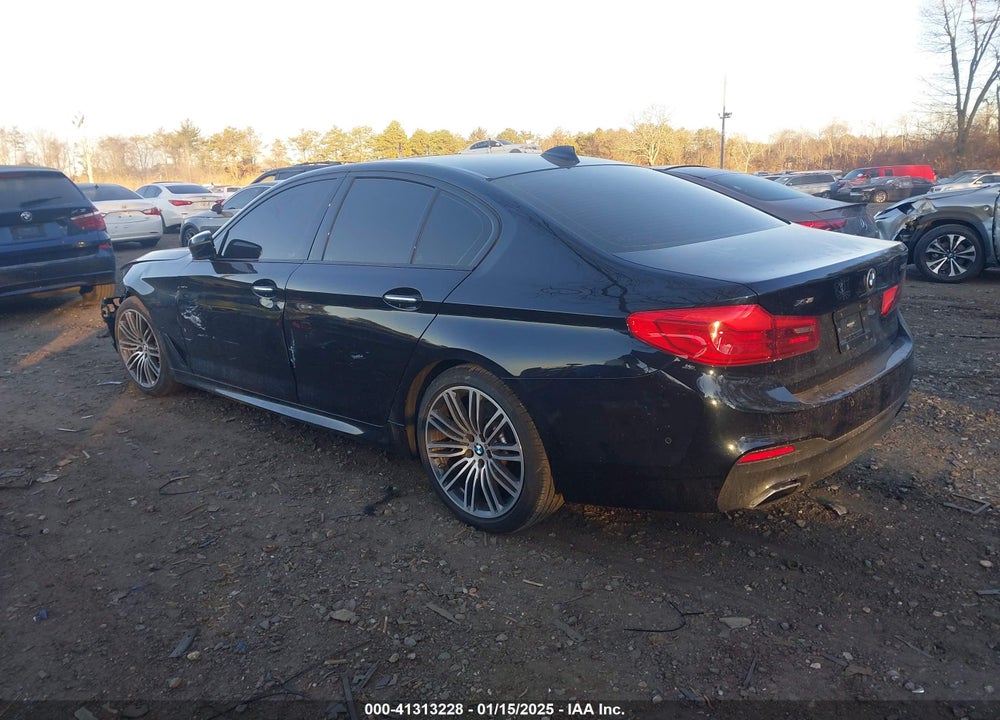 2018 BMW 540 VIN: WBAJE7C51JWD49883