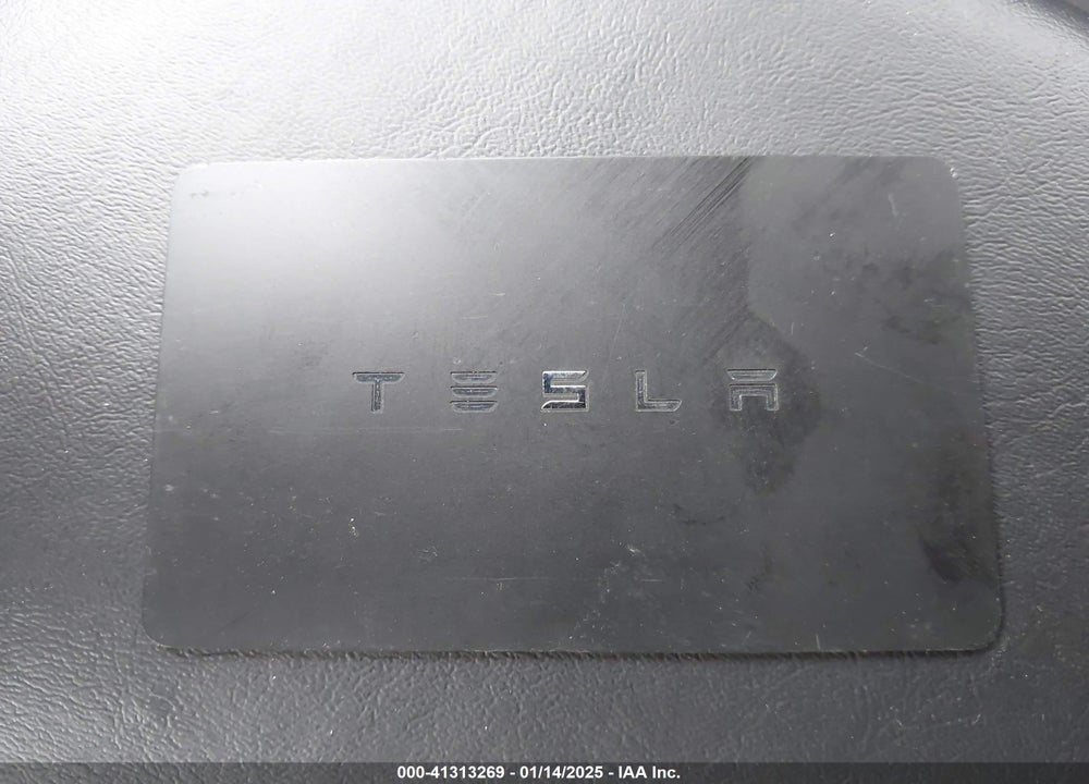 2020 TESLA MODEL Y LONG RANGE DUAL MOTOR ALL-WHEEL DRIVE/PERFORMANCE DUAL MOTOR ALL-WHEEL DRIVE VIN: 5YJYGDEF4LF028053