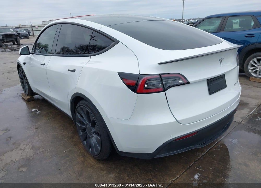 2020 TESLA MODEL Y LONG RANGE DUAL MOTOR ALL-WHEEL DRIVE/PERFORMANCE DUAL MOTOR ALL-WHEEL DRIVE VIN: 5YJYGDEF4LF028053