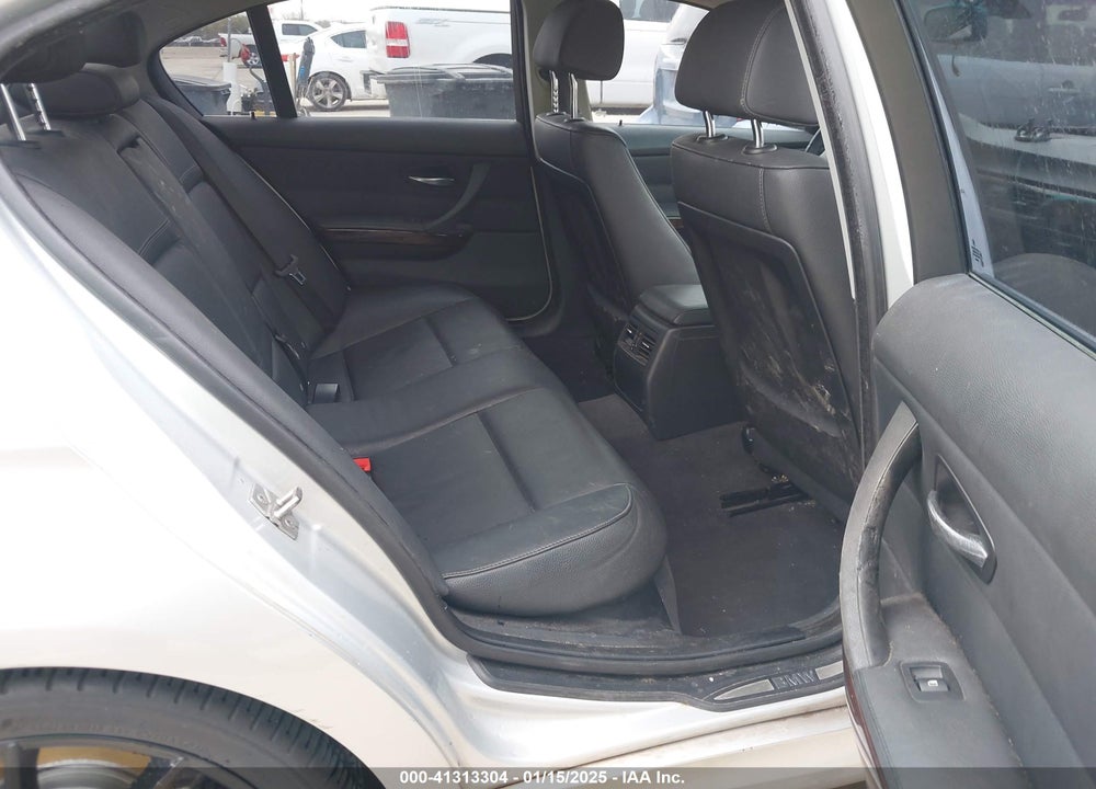 2010 BMW 328I VIN: WBAPH7G57ANM53342
