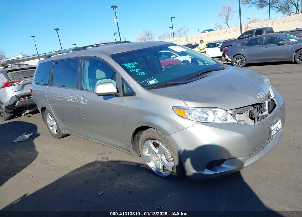 2017 TOYOTA SIENNA VIN: 5TDKZ3DC8HS881236