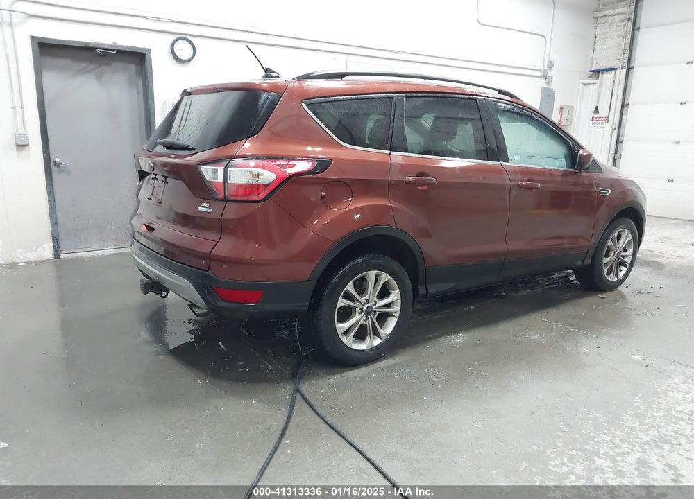 2018 FORD ESCAPE SE VIN: 1FMCU9GD7JUA86864