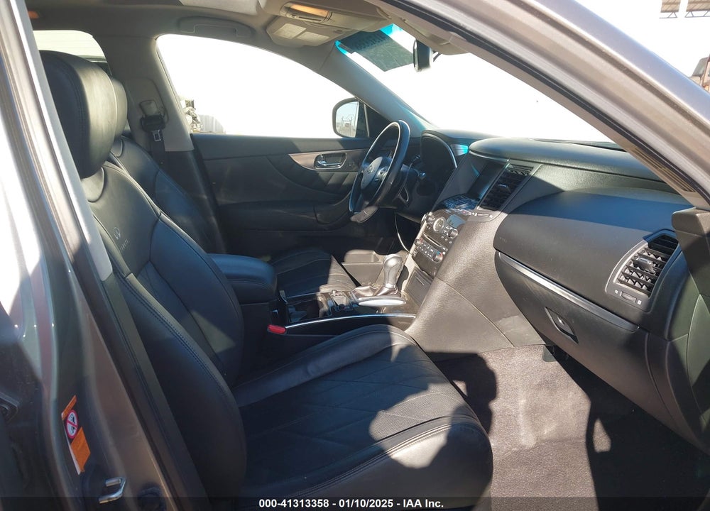 2009 INFINITI FX35 VIN: JNRAS18W79M157222