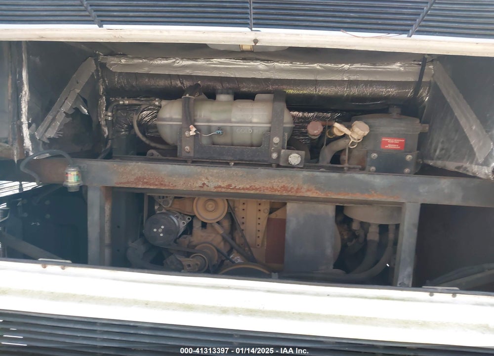 2001 FREIGHTLINER CHASSIS X LINE MOTOR HOME VIN: 4UZAAHAK71CJ47766