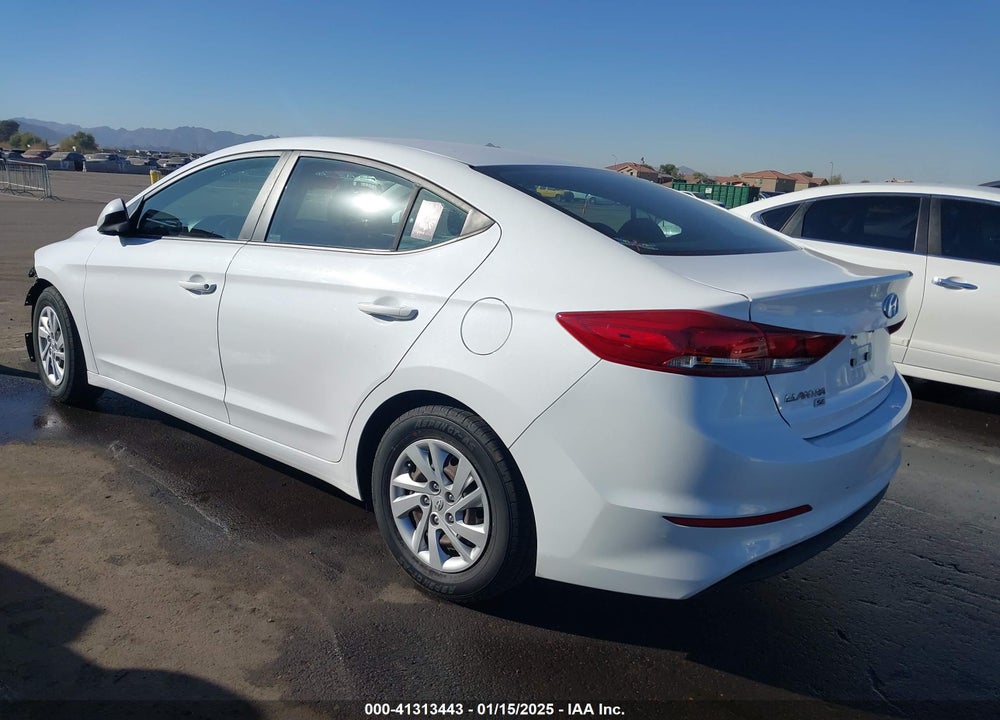 2018 HYUNDAI ELANTRA VIN: 5NPD74LF3JH289674