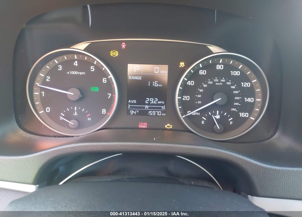 2018 HYUNDAI ELANTRA VIN: 5NPD74LF3JH289674