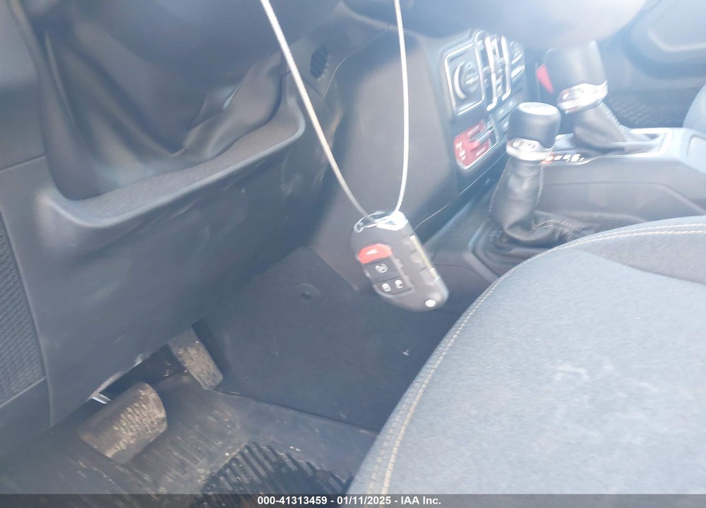 2024 JEEP GLADIATOR VIN: 1C6HJTAG2RL117109