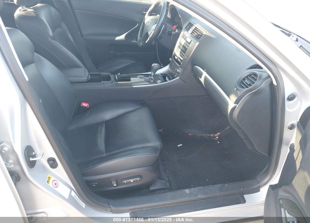 2011 LEXUS IS 250 VIN: JTHBF5C20B5151426
