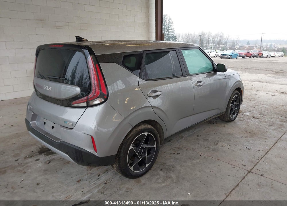 2023 KIA SOUL VIN: KNDJ33AU2P7867965