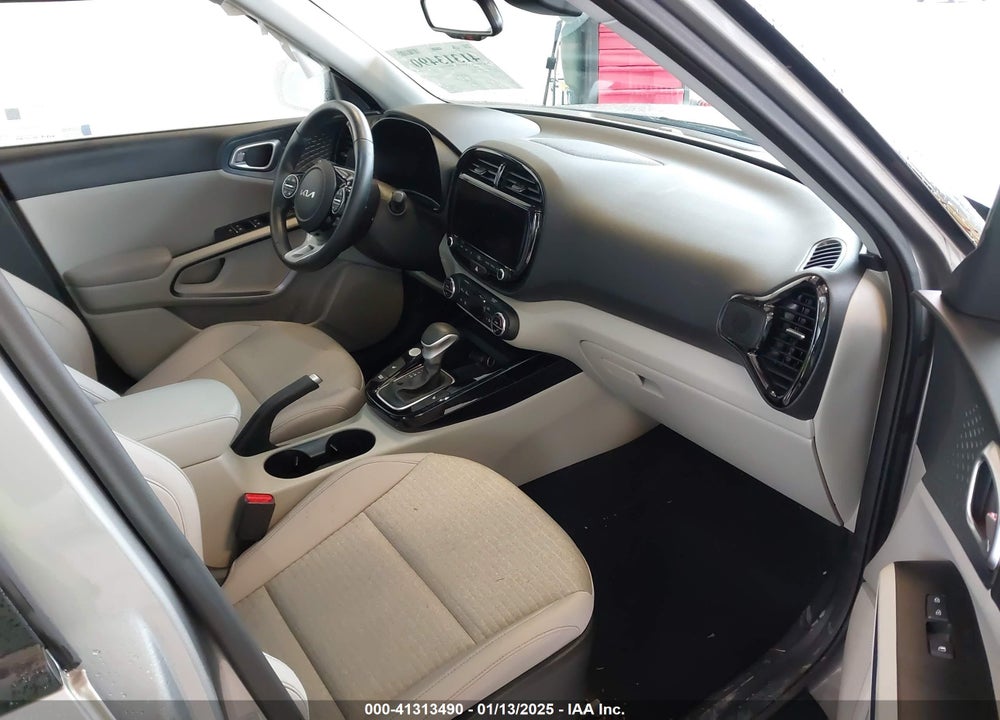 2023 KIA SOUL VIN: KNDJ33AU2P7867965