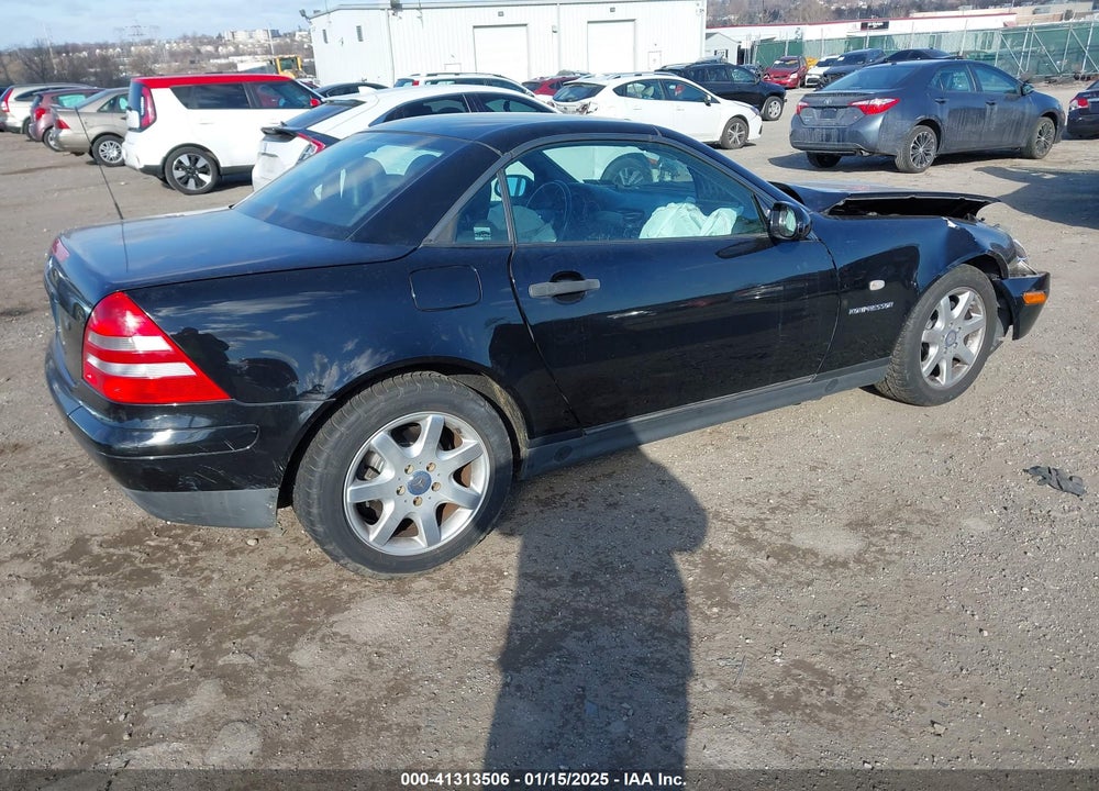 1999 MERCEDES-BENZ SLK-CLASS VIN: WDBKK47F5XF106423
