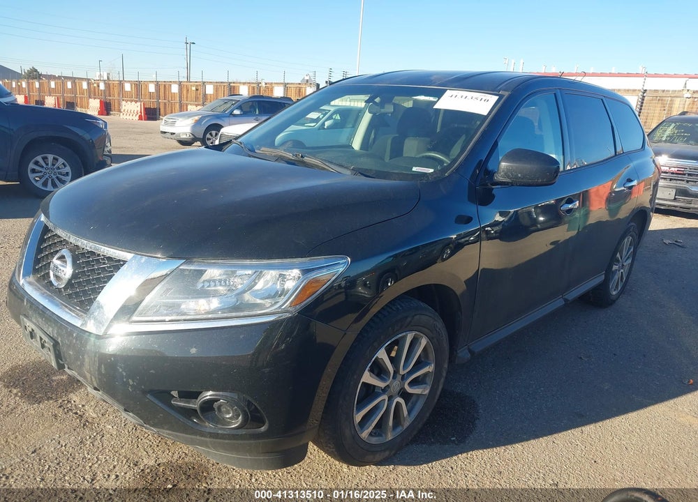 2015 NISSAN PATHFINDER S VIN: 5N1AR2MM1FC615369