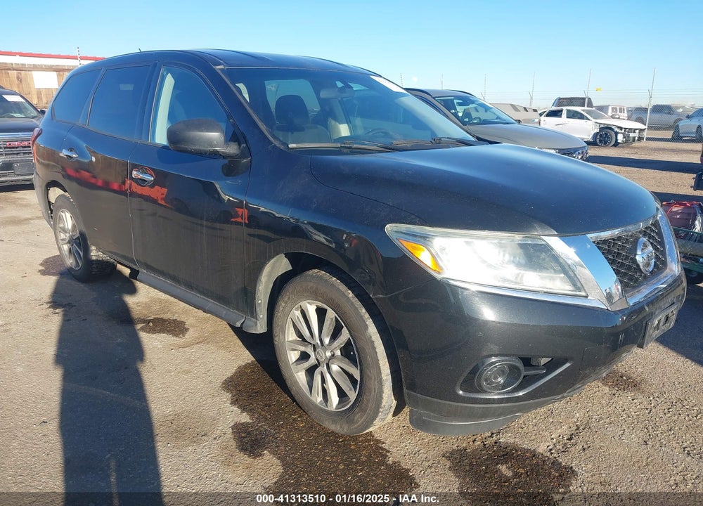 2015 NISSAN PATHFINDER S VIN: 5N1AR2MM1FC615369