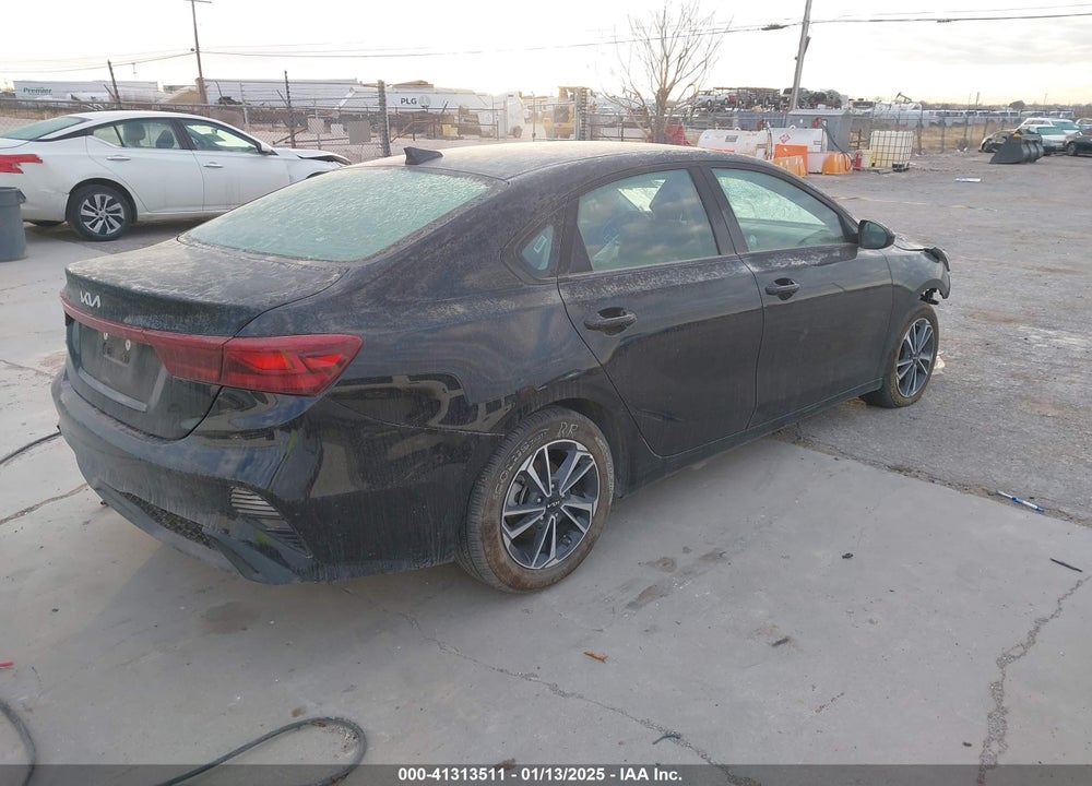 2024 KIA FORTE LXS VIN: 3KPF24AD4RE712271