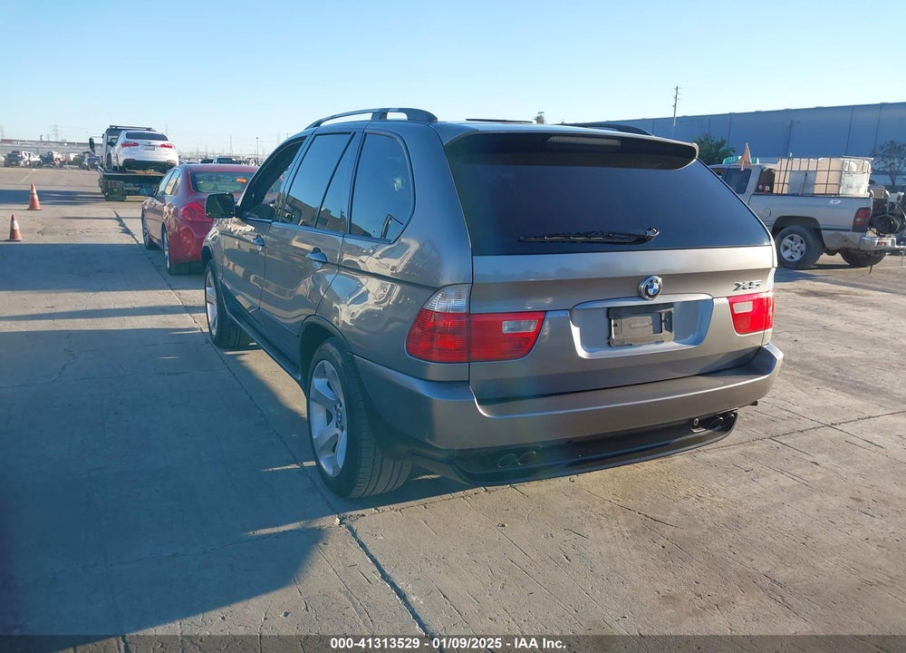 2005 BMW X5 4.4I VIN: 5UXFB53535LV17550