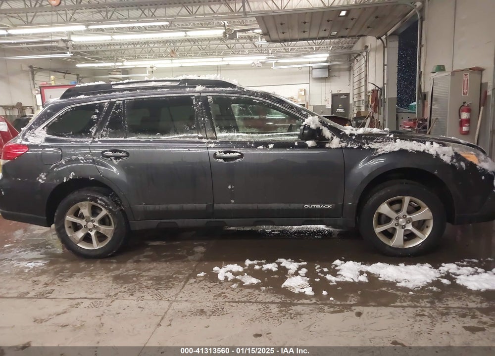 2013 SUBARU OUTBACK 2.5I LIMITED VIN: 4S4BRBJC8D3201633