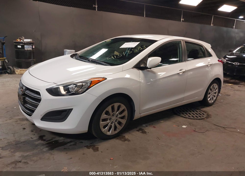 2017 HYUNDAI ELANTRA GT VIN: KMHD35LH1HU383924