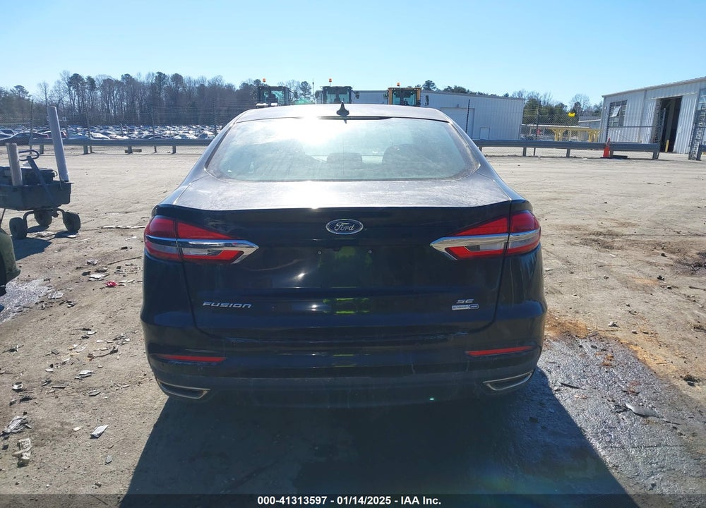 2019 FORD FUSION SE VIN: 3FA6P0T99KR274807