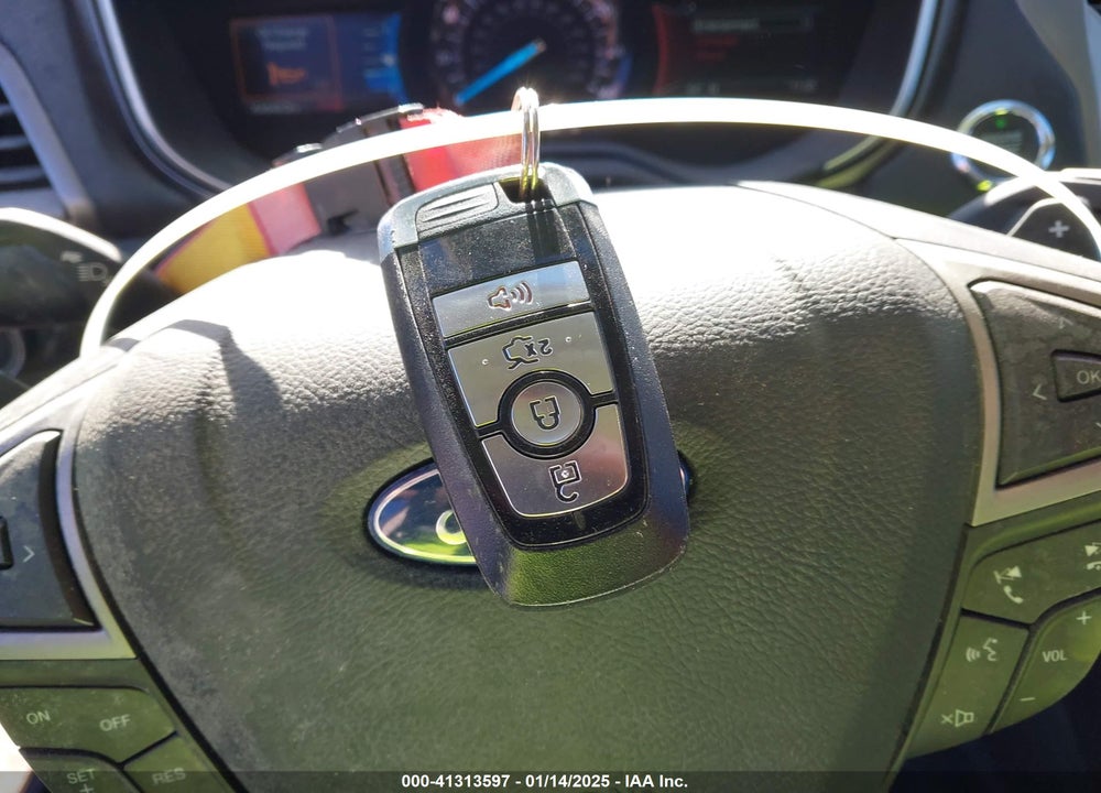 2019 FORD FUSION SE VIN: 3FA6P0T99KR274807
