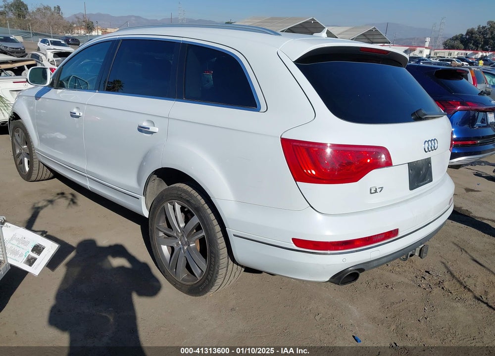 2013 AUDI Q7 3.0T PREMIUM VIN: WA1LGAFE9DD003652