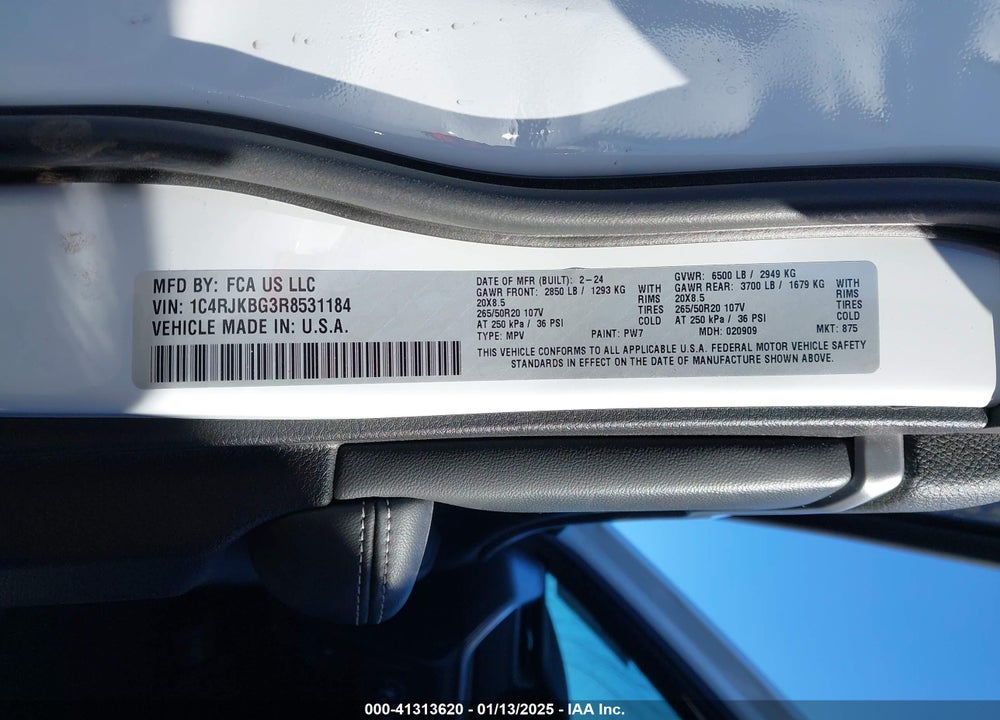 2024 JEEP GRAND CHEROKEE L LIMITED 4X4 VIN: 1C4RJKBG3R8531184