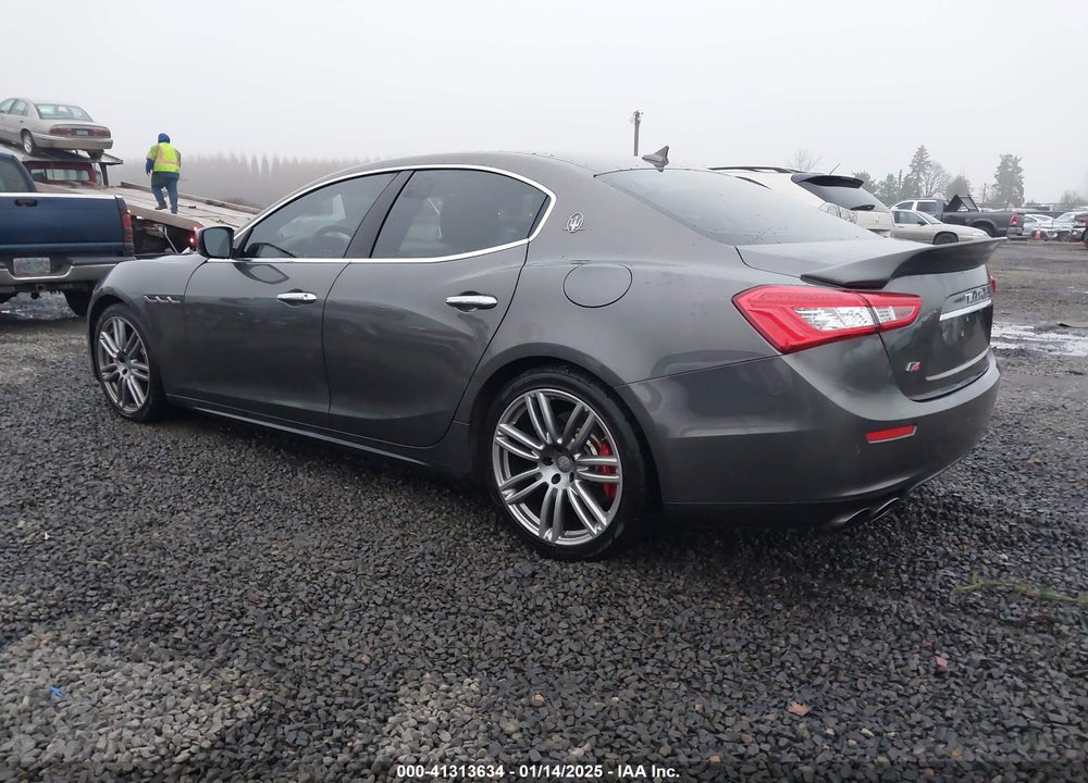 2014 MASERATI GHIBLI VIN: ZAM57RTA3E1095290