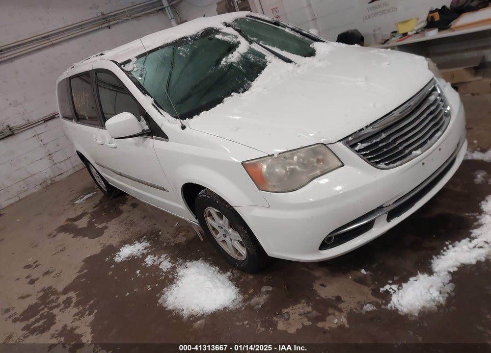 2011 CHRYSLER TOWN & COUNTRY TOURING VIN: 2A4RR5DG4BR703217