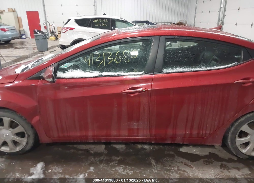 2013 HYUNDAI ELANTRA VIN: KMHDH4AE8DU634016