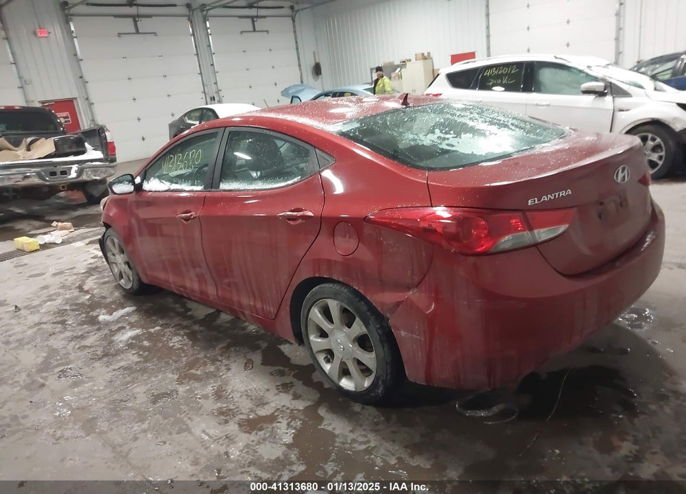 2013 HYUNDAI ELANTRA VIN: KMHDH4AE8DU634016