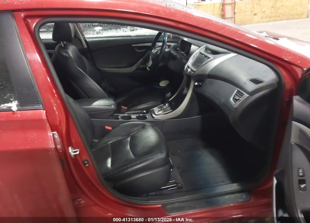 2013 HYUNDAI ELANTRA VIN: KMHDH4AE8DU634016