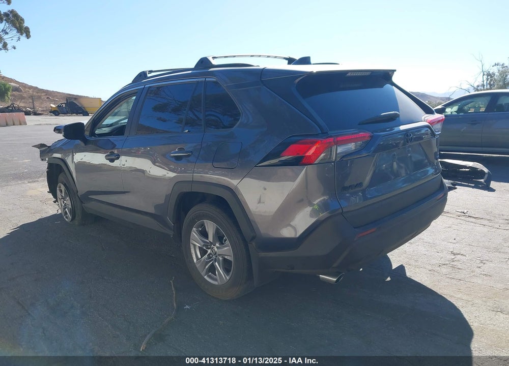 2022 TOYOTA RAV4 XLE VIN: 2T3W1RFV6NC200688