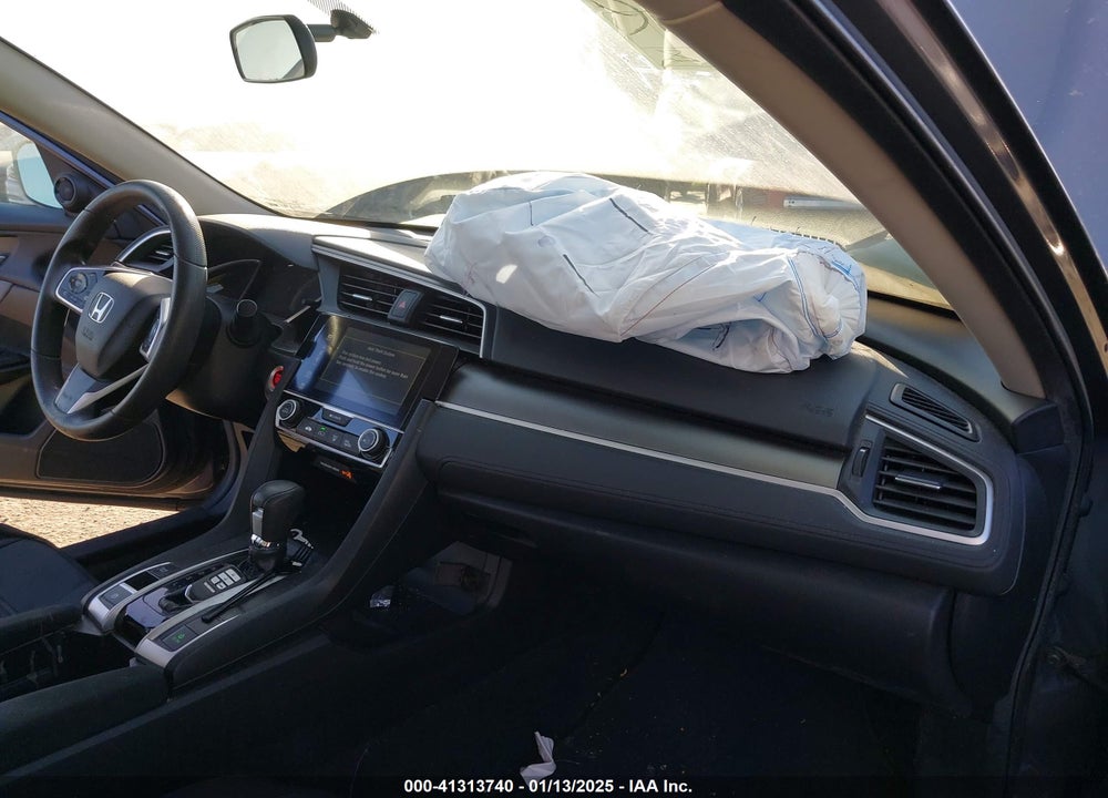 2018 HONDA CIVIC VIN: 2HGFC2F73JH501187