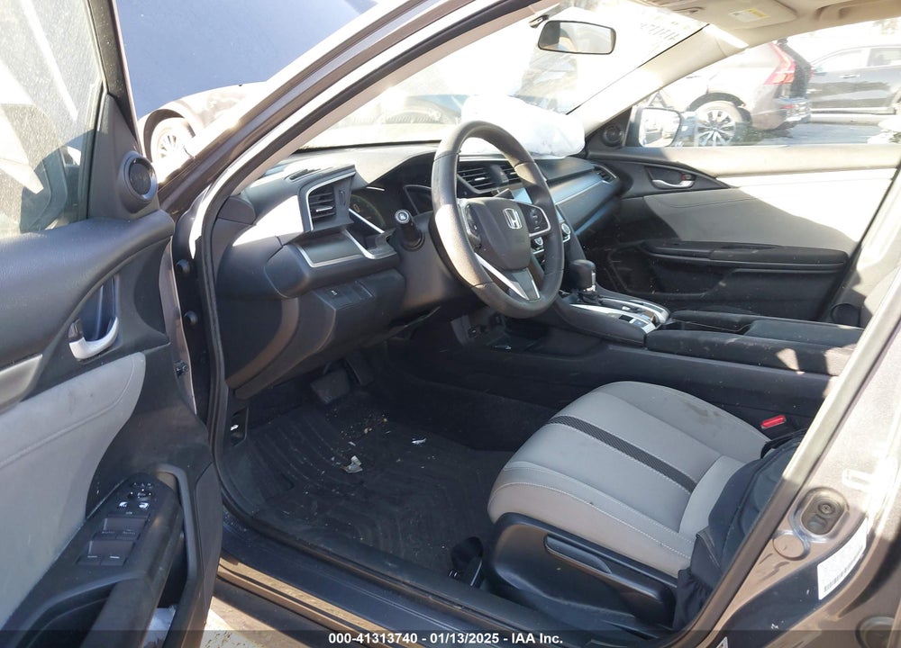 2018 HONDA CIVIC VIN: 2HGFC2F73JH501187