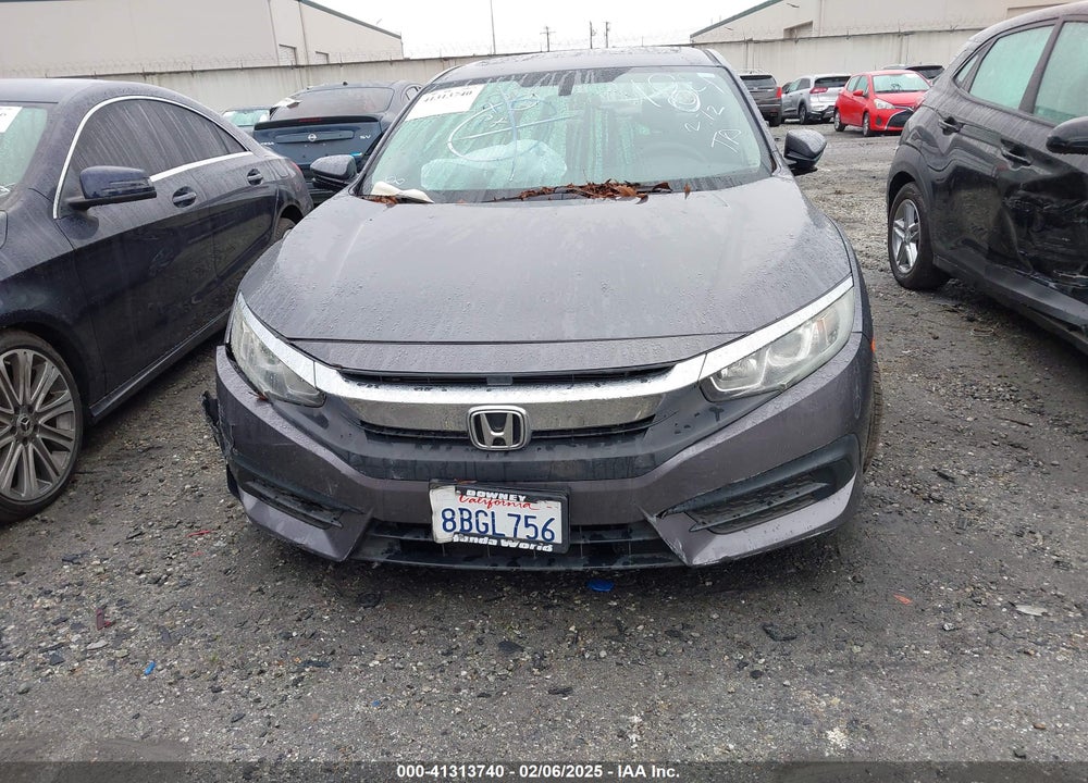 2018 HONDA CIVIC VIN: 2HGFC2F73JH501187