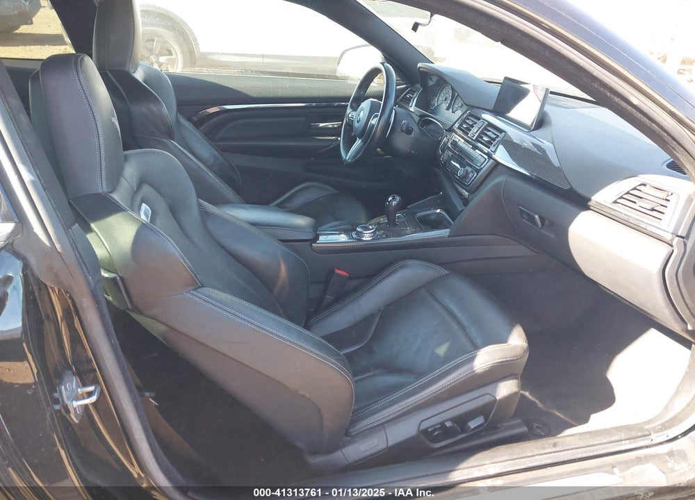 2015 BMW M4 VIN: WBS3R9C54FK330373