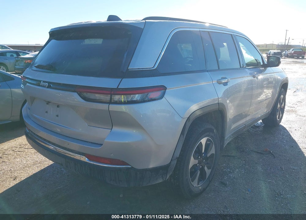 2024 JEEP GRAND CHEROKEE 4XE VIN: 1C4RJYB60R8516751