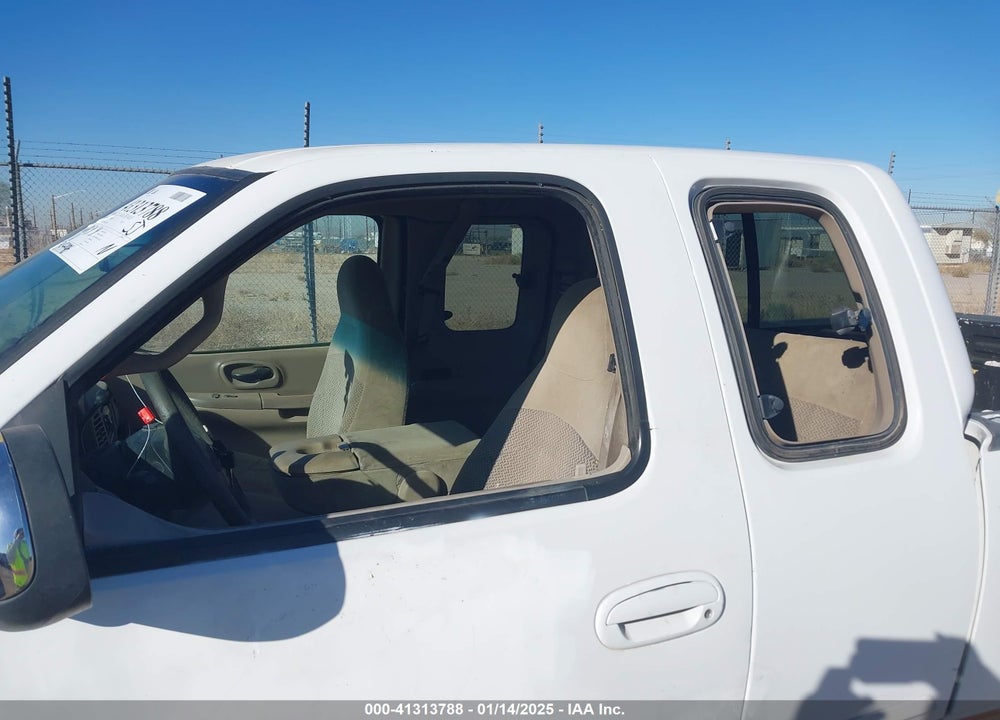 2000 FORD F-150 LARIAT/WORK SERIES/XL/XLT VIN: 1FTRX17L0YKA18264