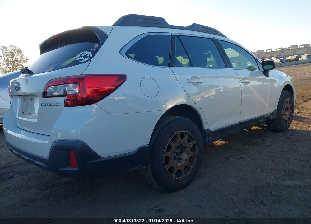 2018 SUBARU OUTBACK 2.5I VIN: 4S4BSAAC6J3386954