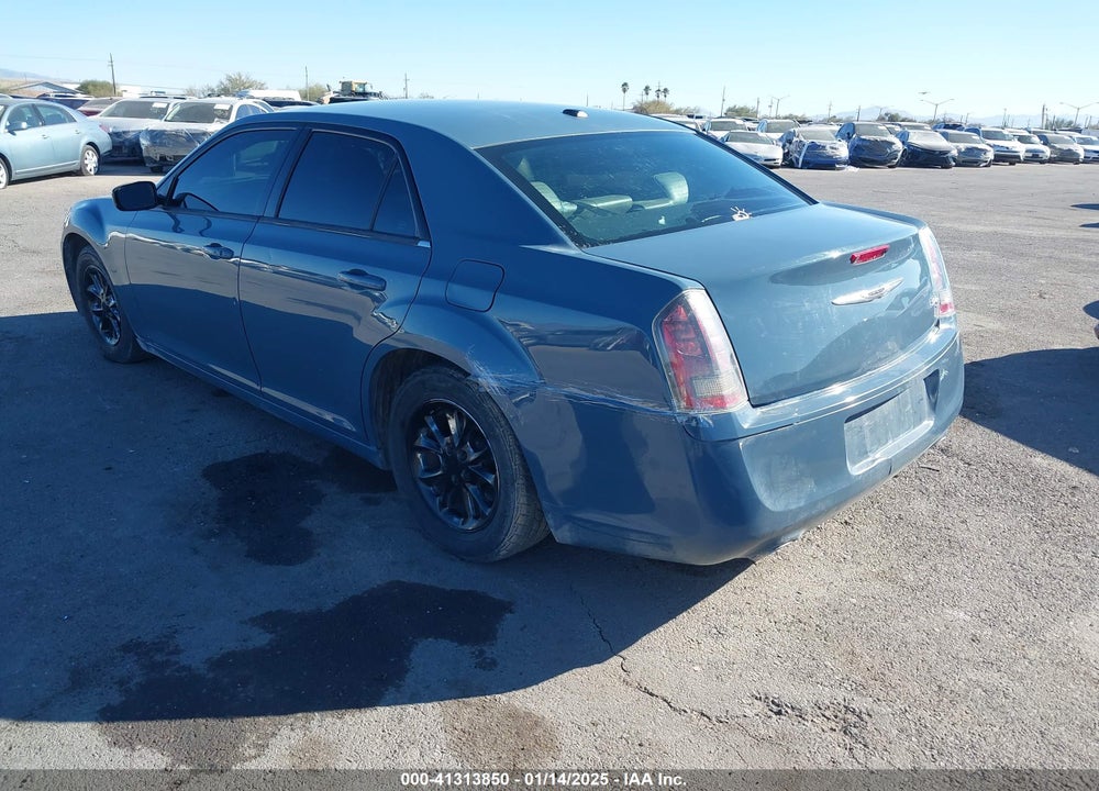 2014 CHRYSLER 300 VIN: 2C3CCABG7EH272699