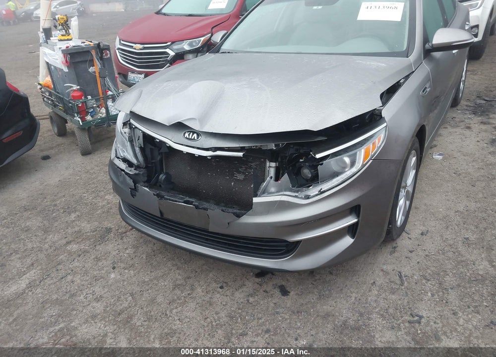 2016 KIA OPTIMA EX VIN: 5XXGU4L34GG120117