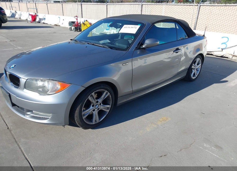 2009 BMW 128I VIN: WBAUN13529VH81605