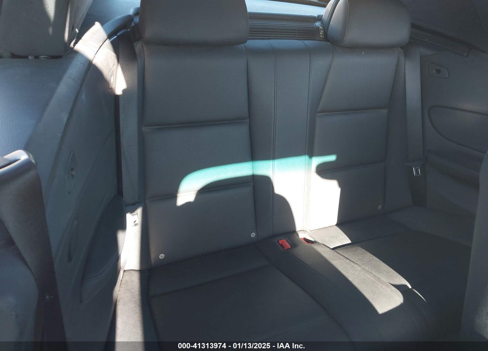 2009 BMW 128I VIN: WBAUN13529VH81605