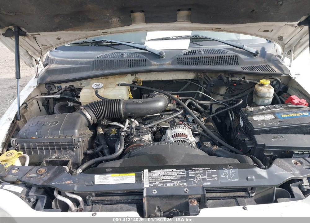 2004 JEEP LIBERTY SPORT VIN: 1J4GL48K34W217039